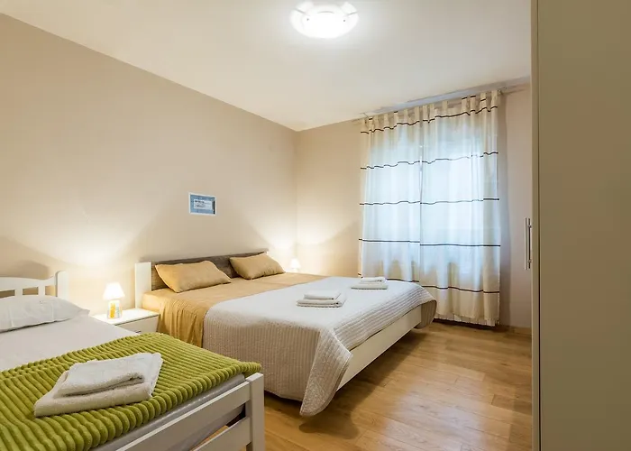 Jeger * ポヴリャナ